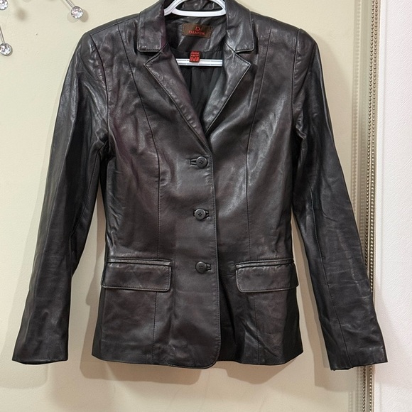 Women's Black genuine Leather Jacket - Picture 1 of 7